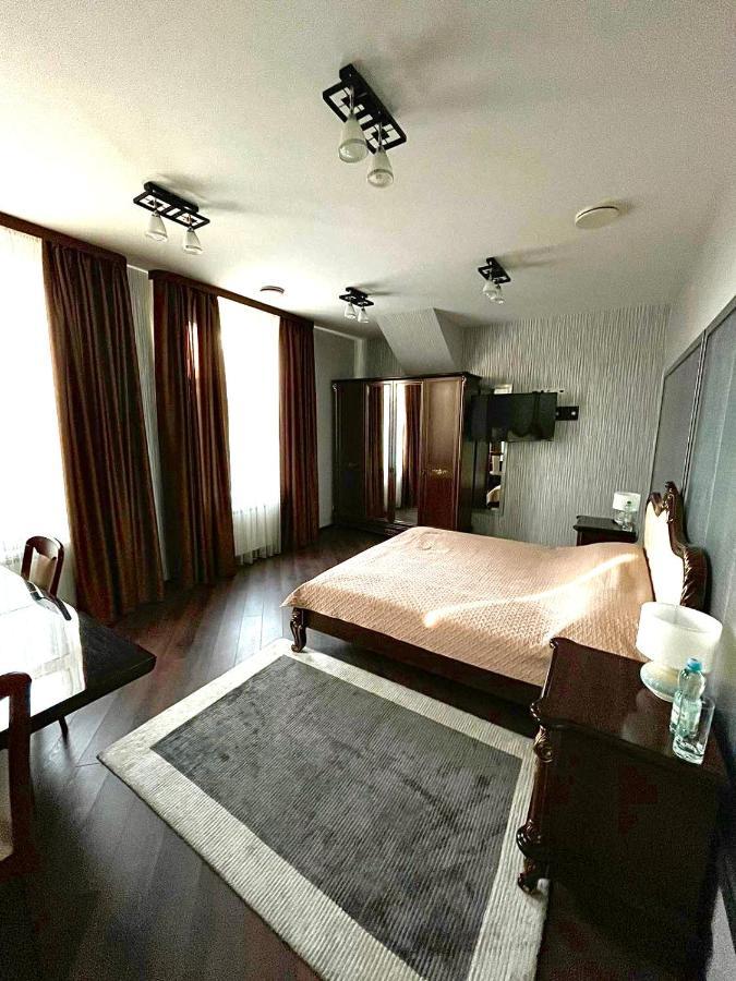 Hotel Villa Venice Vinnytsia Ngoại thất bức ảnh
