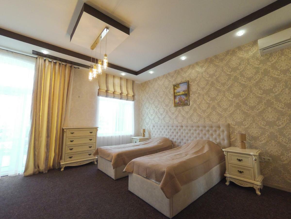Hotel Villa Venice Vinnytsia Ngoại thất bức ảnh