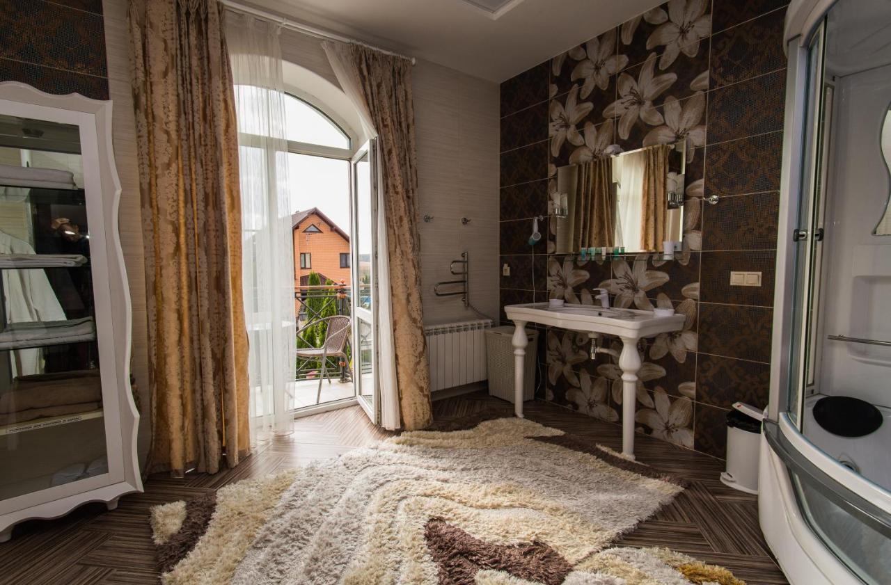 Hotel Villa Venice Vinnytsia Ngoại thất bức ảnh